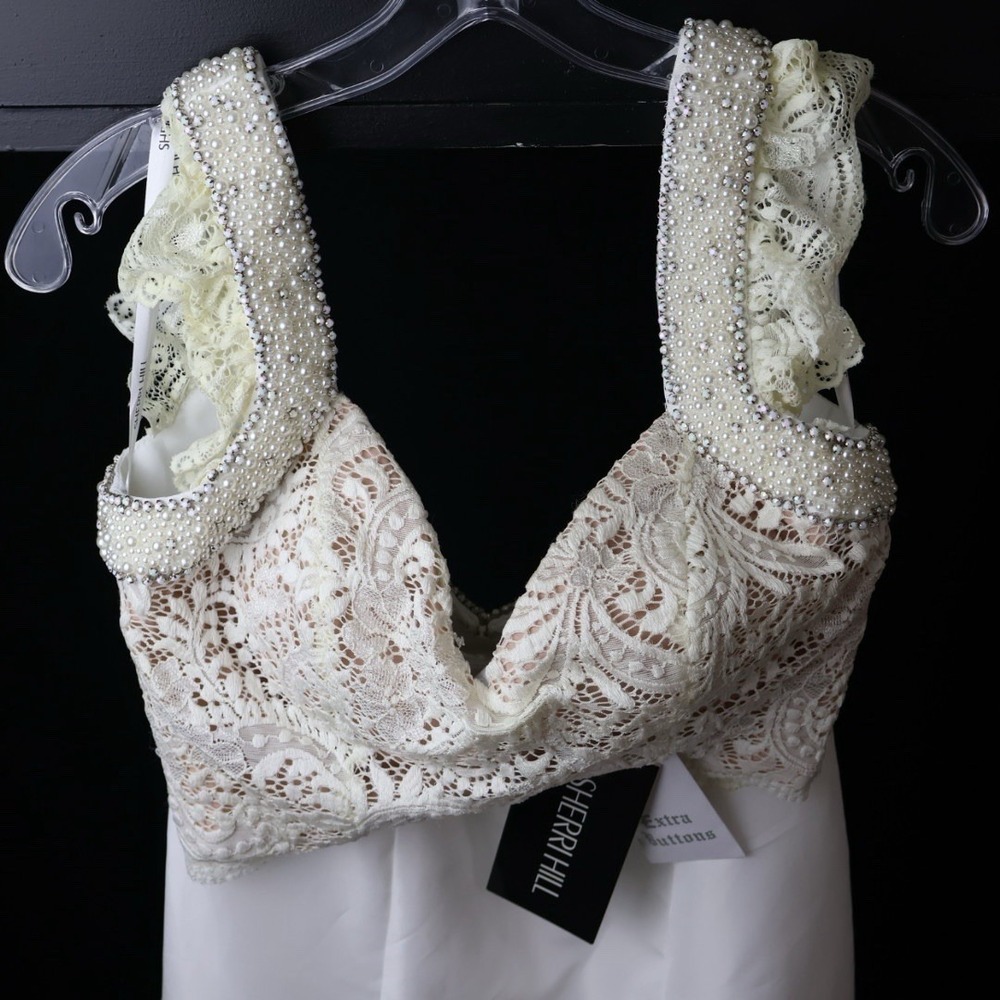 Sherri Hill 51230 Ivory Lace Pearl Mermaid Prom Formal Gown NWT Size 4 w/ Bag - Picture 2 of 16